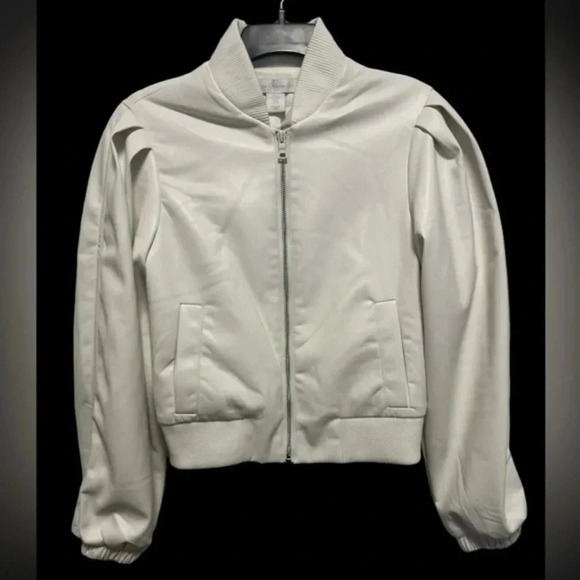 House of Harlow 1960 Jackets & Blazers - NEW HOUSE OF HARLOW 1960 Vegan leather bomber white jacket sizes XS AND M